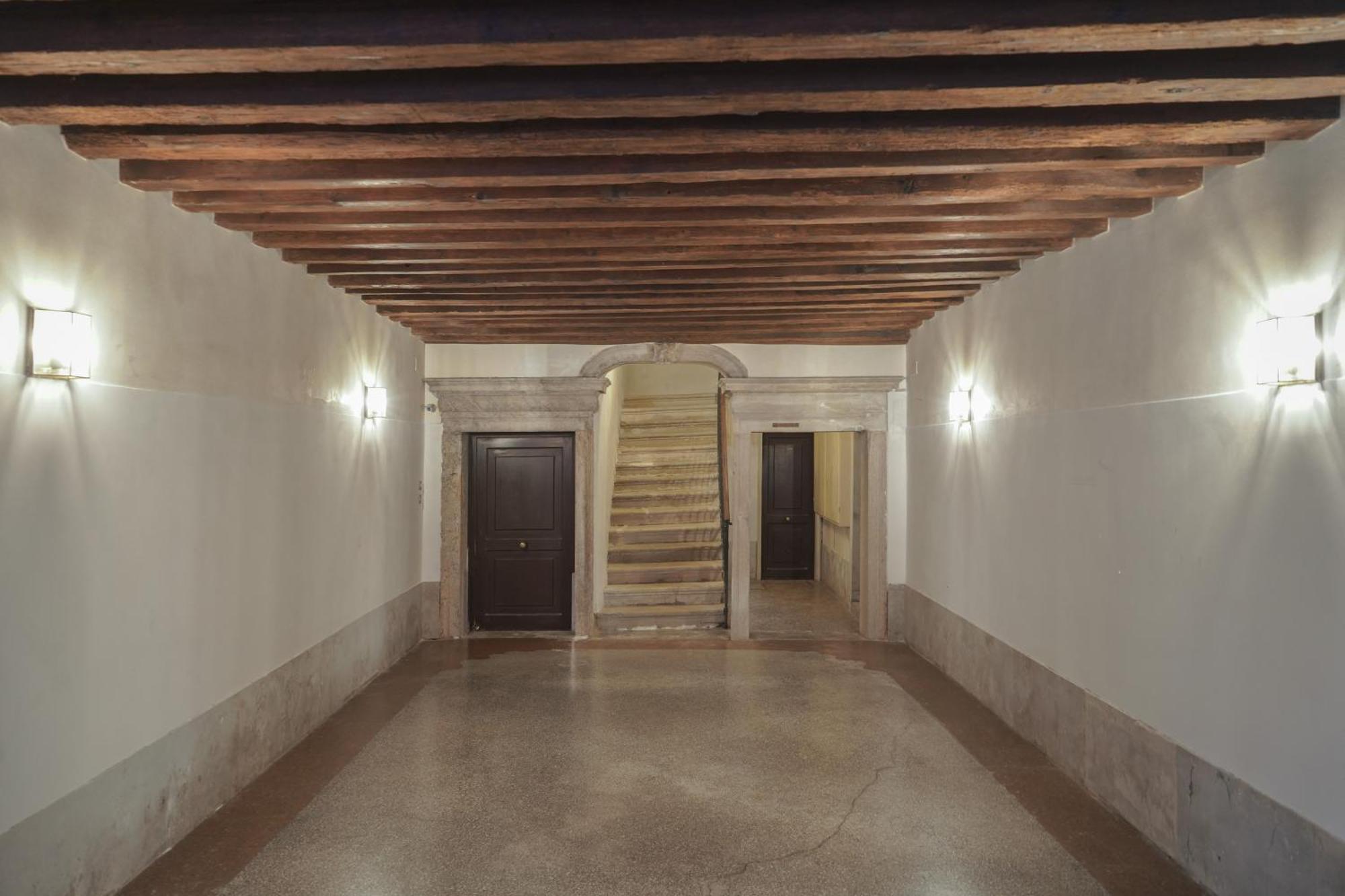 Super Central 1 Bedroom Apartment Venedik Dış mekan fotoğraf