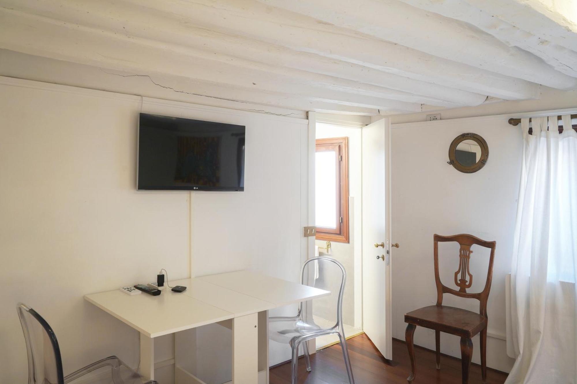 Super Central 1 Bedroom Apartment Venedik Dış mekan fotoğraf